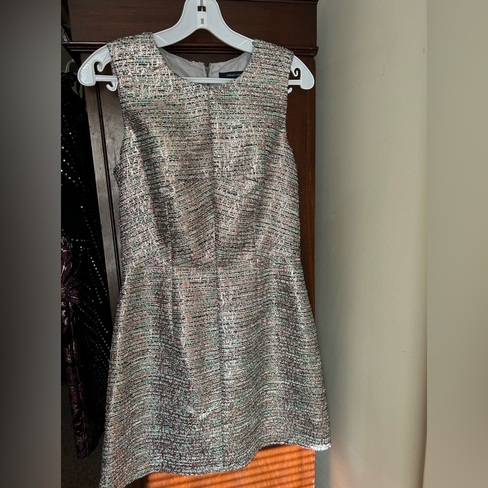 French Connection Sunlight Shimmer Dress sz 4 NWT